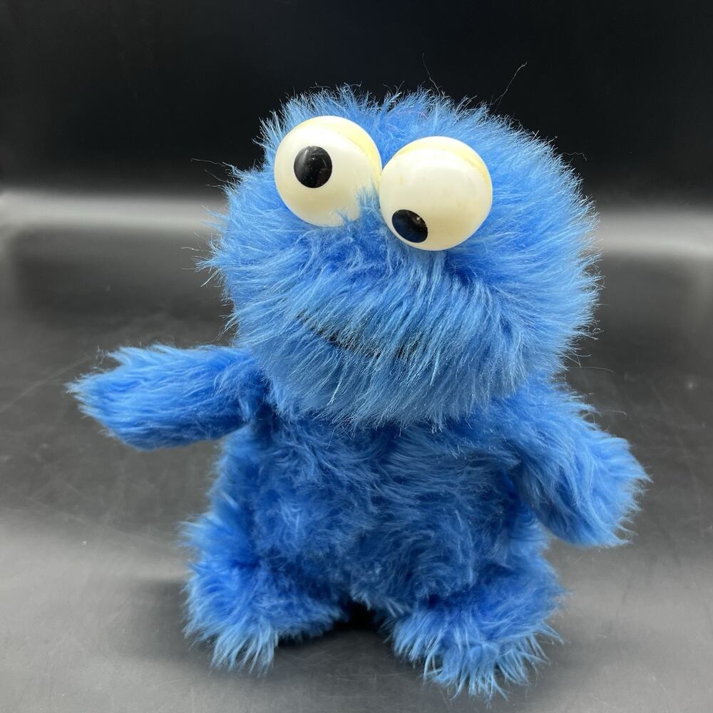 Vintage Sesame Street COOKIE MONSTER Knickerbocker Plush Muppet Rattle Eyes 12”